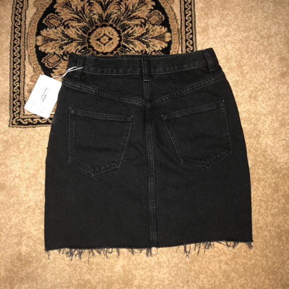 Black denim skirts - Picture 3 of 7